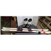 Image 1 : Ski boots & Pair of Rossignol ski's - 65" long