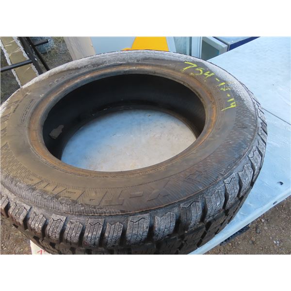 225-65-r17 one studded winter tire