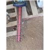 Image 2 : yardworks hedge trimmer