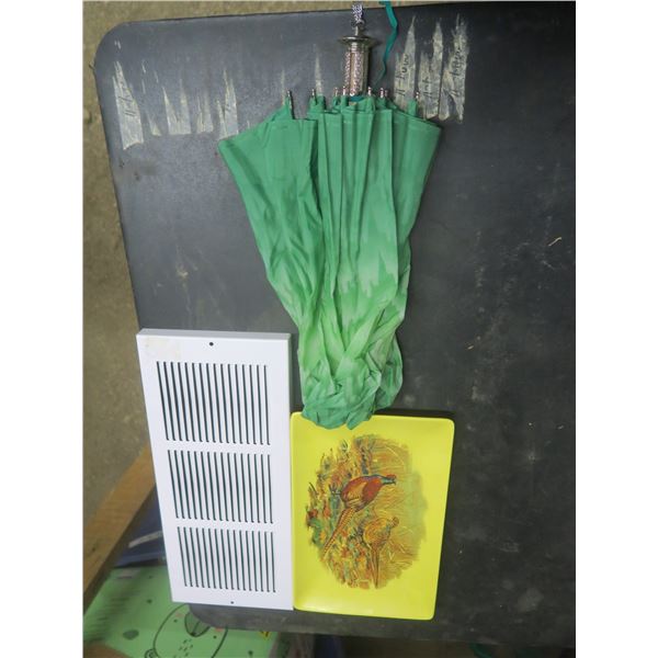 plate with umbrella and vent cover