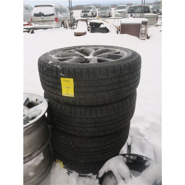 4 P235/55R18 tires on Hyundai rims
