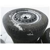 Image 6 : 5 P245/60R18 tires