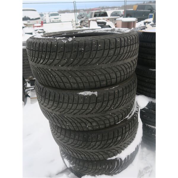 4 255/45R20 tires
