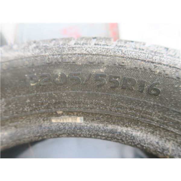 2 P205/65R16 tires