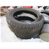 Image 5 : 2 P205/65R16 tires