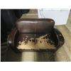 Image 3 : brown leather love seat