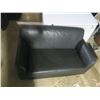 Image 2 : black leather love seat