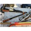 Image 5 : garden shears, ice scraper, 2½ft saw, level and cast hook