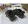 Image 4 : size 7 steel toe shoes