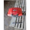 Image 2 : Coleman portable grill