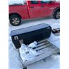 Image 1 : truck bed tool box