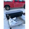 Image 2 : truck bed tool box