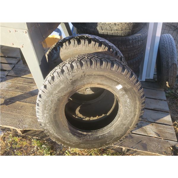 set of 2 tires p235/75R15