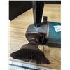 Image 2 : Makita Sander - Grinder Model : 9000BL