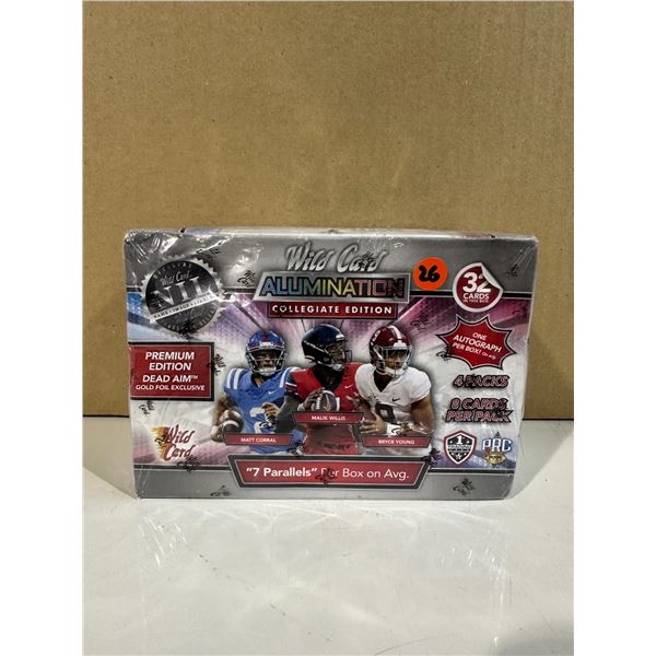Wild Card Alumination Collegiate Edition - 32 Cards "7 Parallels"