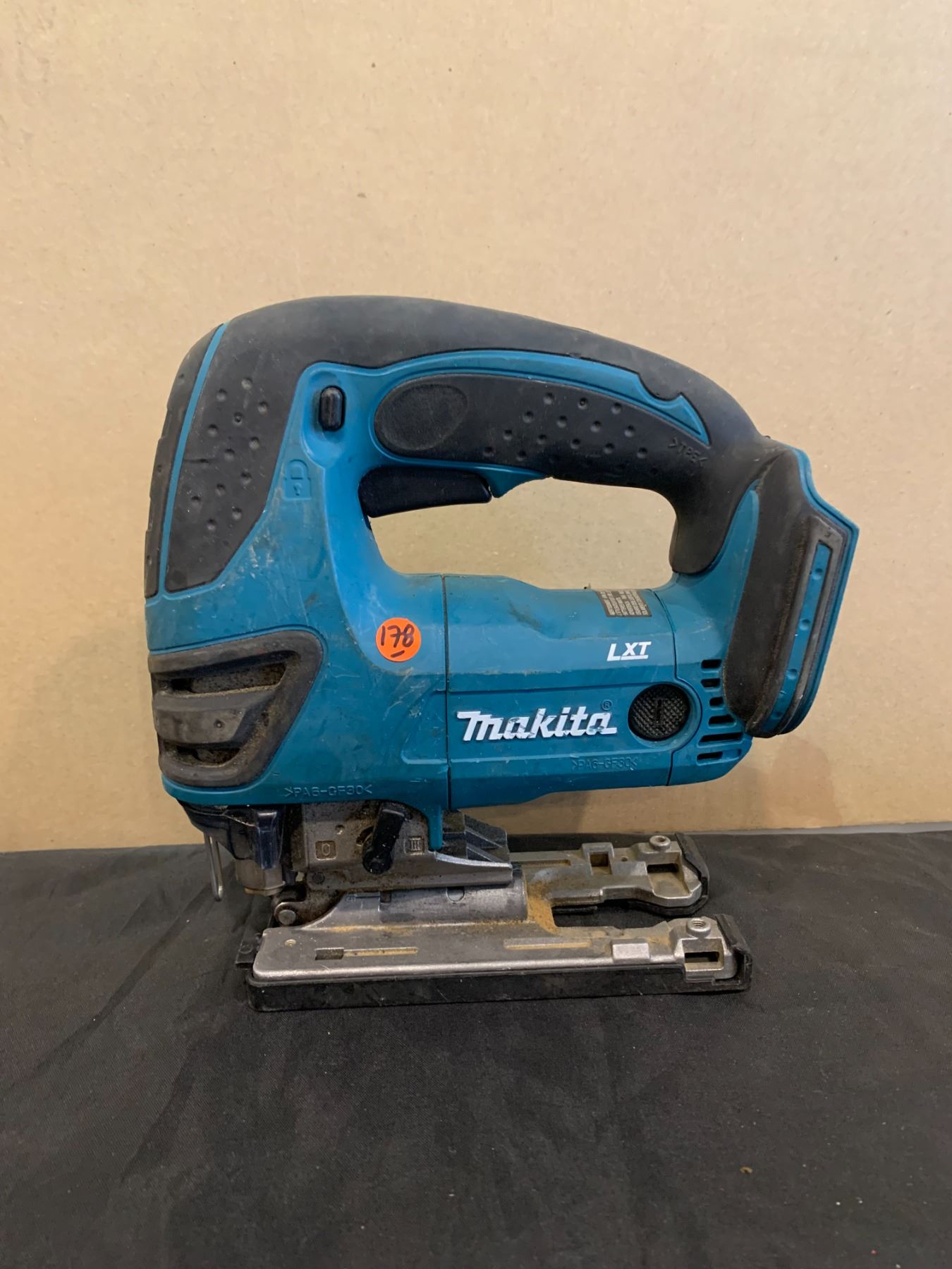 MAKITA BASE PLATE BJV180 DJV180 DJV181 DJV182 4351FCT 4350fct MAKITA BASE PLATE BJV180 DJV180 DJV181 DJV182 4351FCT 4350fct