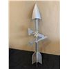 Image 1 : Heavy Duty Cast Aluminum Arrow Sign