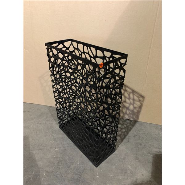 Yamakazi Home Nest Umbrella Stand - Deisgned In Japan