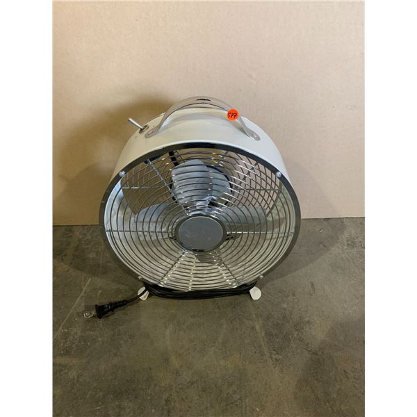 White Round Desk Fan