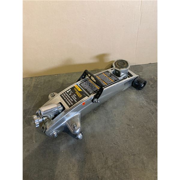 Trade Pro 1-1/2 Ton Floor Jack (Missing Rod For Jacking)