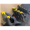 Image 2 : Large Lot Of 14 Clamps