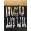 Image 1 : 20 Piece Flatware Set