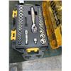 Image 1 : Dewalt Socket Set