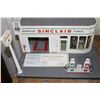 Image 1 : Sinclair Service Station Model