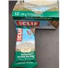 Image 2 : Clif Energy Bars-Oatmeal Rasin Walnut-Plant Based Organic (12 x 68g)