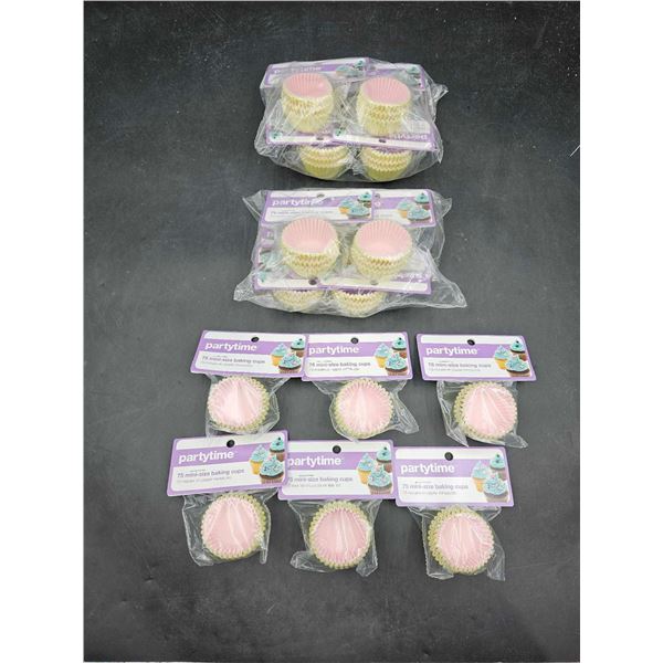 Partytime Mini-Size Baking Cups (14 x 75)
