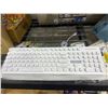 Image 2 : Wired Quiet Membrane Keyboard,Full Size 104-Keys Retro Punk Typewriter White LED Backlit ，