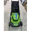 Image 2 : Greenworks Pro 80V 21" Brushless Push Lawn Mower, Battery and Charger Not Included