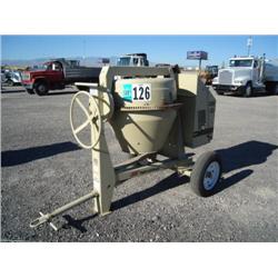 INGERSOLL-RAND CM990H PORTABLE CONCRETE MIXER, s/n 007561U687: