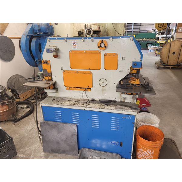 TA MING Iron Worker 45 ton (Taiwan)