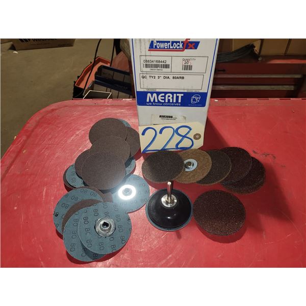 Lot of Assorted Disc 3" with Mandrel