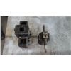 Image 1 : Socket ajustable pour noix essieux camion hexagone  et octogon