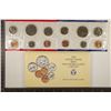 Image 1 : 1990 US MINT SET (UNC) P/D (WITH ENVELOPE)