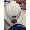 Image 2 : LARGE LOT OF HARDHATS