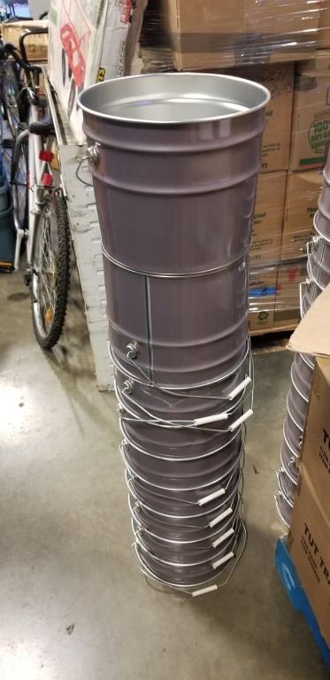 Metal Rack Bucket 9 NEW METAL BUCKETS WITH HANDLES