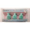 Image 2 : ADORA EYELASH PACKAGE, CHINA GLAZE CAT EYE SET WITH NAIL LAQUER AND 3 PACK OF GEL POLISH