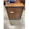 Image 1 : HADDEN HALL 4 DRAWER CHEST
