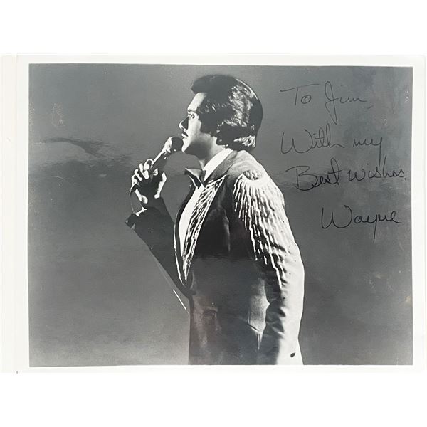 Wayne Newton signed photo