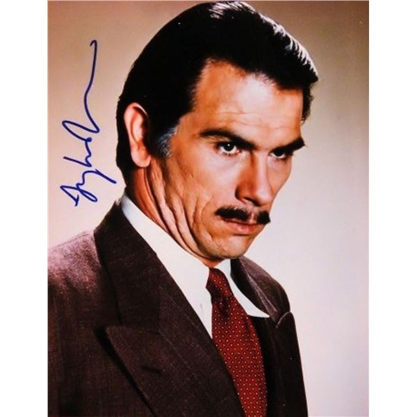 Tommy Lee Jones signed portrait photo