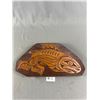 Image 1 : Killer Whale Carving Measures 18" x 9"