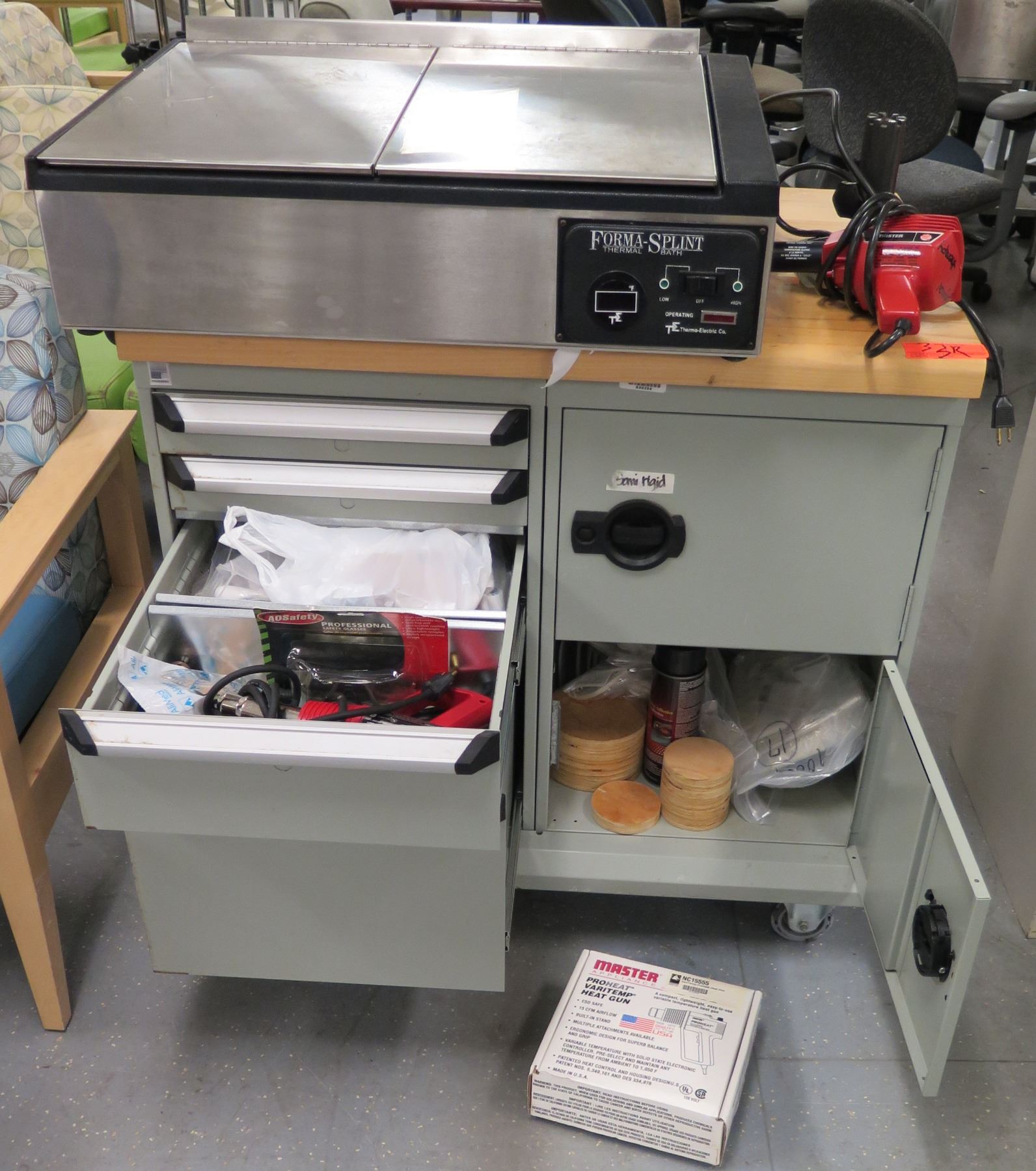Splint Heating Machine Forma-Splint 5P-1501 Thermal Bath, Master Heat Gun, Cabinet & Contents ...
