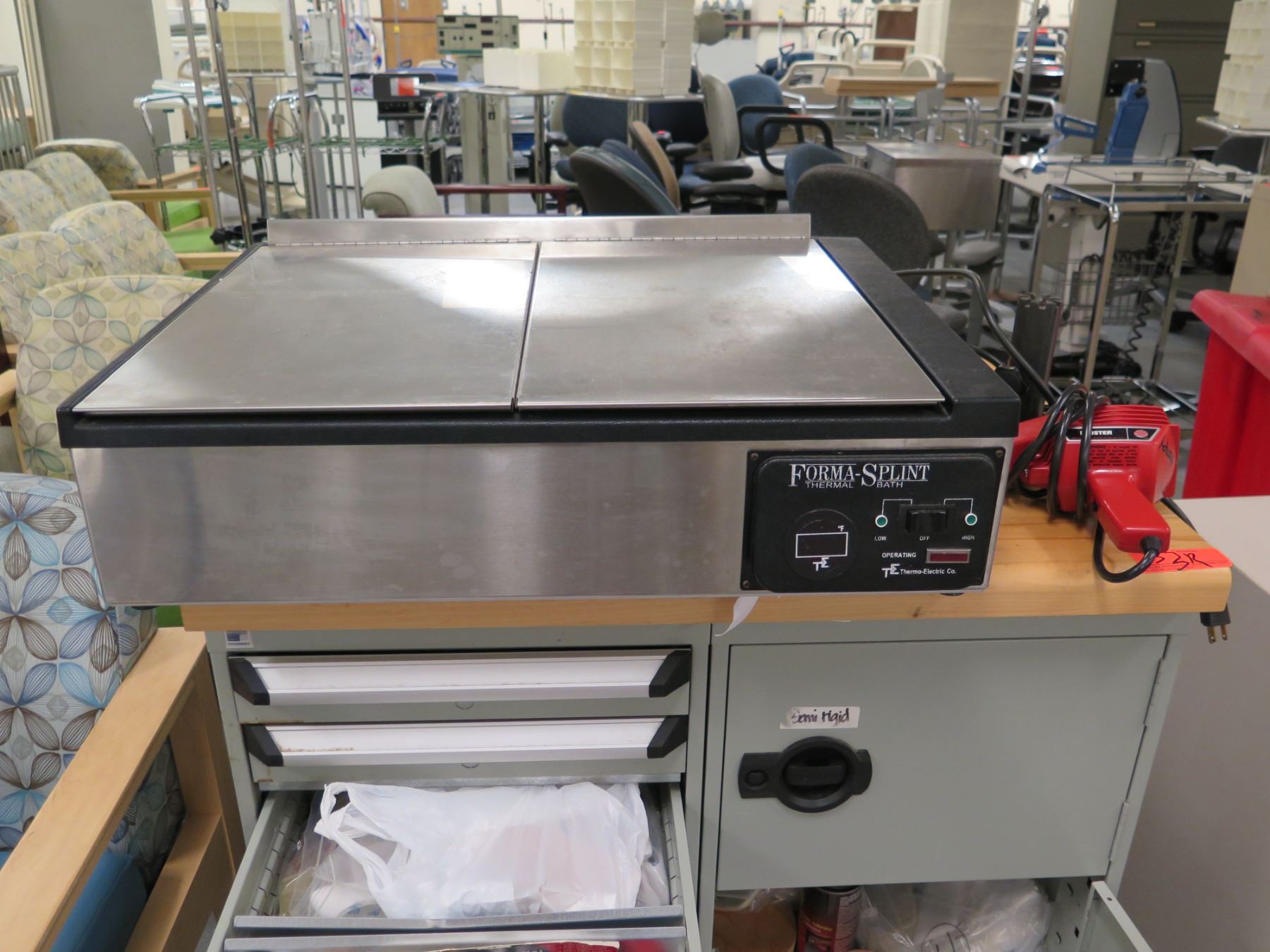 Splint Heating Machine Forma-Splint 5P-1501 Thermal Bath, Master Heat Gun, Cabinet & Contents ...
