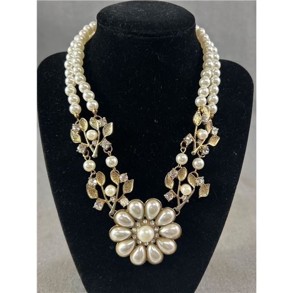 Pearl & Rhinestone Necklace