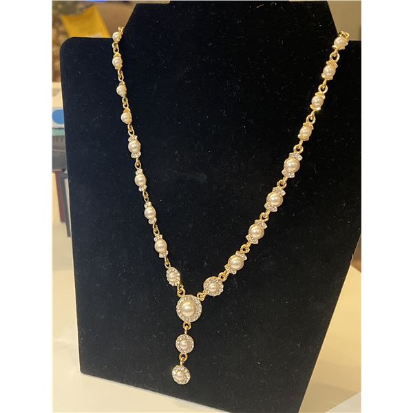 Beatiful Pearl Necklace