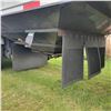 Image 9 : 2013 Lode King tridem grain trailer, 45 ft, 2- compartment, air ride, c/w Michels elec. roll tarp, v