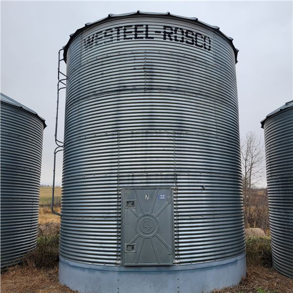 Westeel-Rosco 6-Ring flat btm c/w ladder & opener, metal floor, 2350 Bu. Removal by July 15th